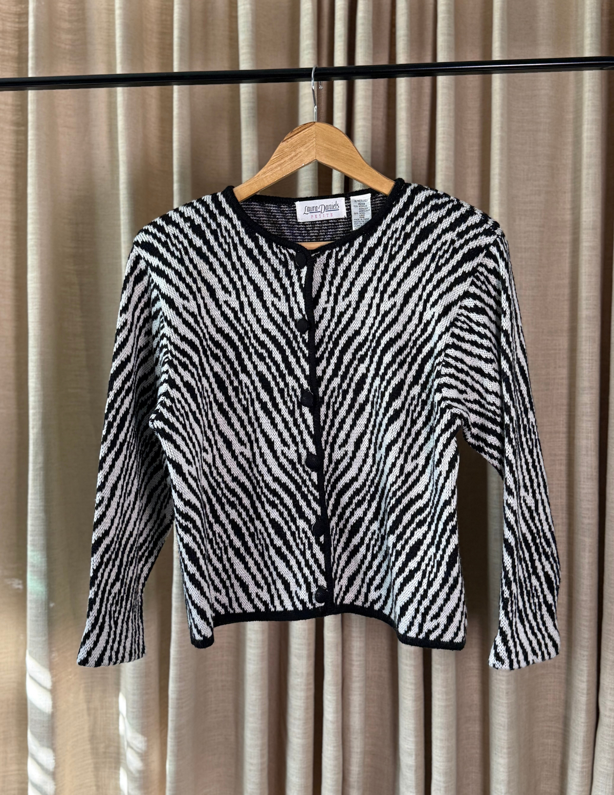 ZEBRA CARDIGAN