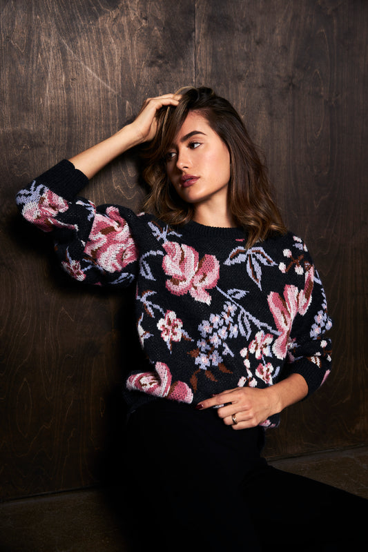VINTAGE FLORAL PULLOVER
