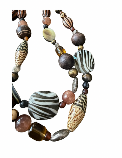 TWO LAYER BEADED MULTI PRINT NECKLACE